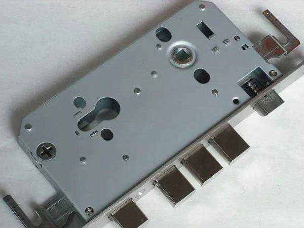 蕲春24小时上门开锁公司