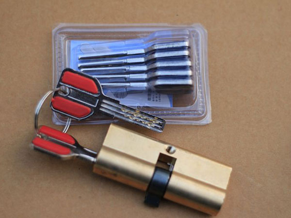 蕲春24小时上门开锁公司